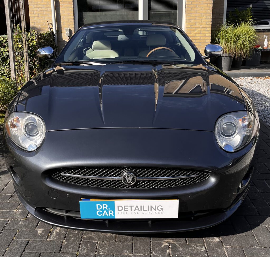 Jaguar XK lederinterieur behandeling
